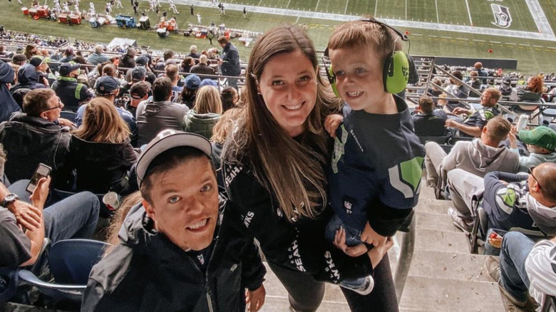 Tori, Jackson, and Zach Roloff smile 