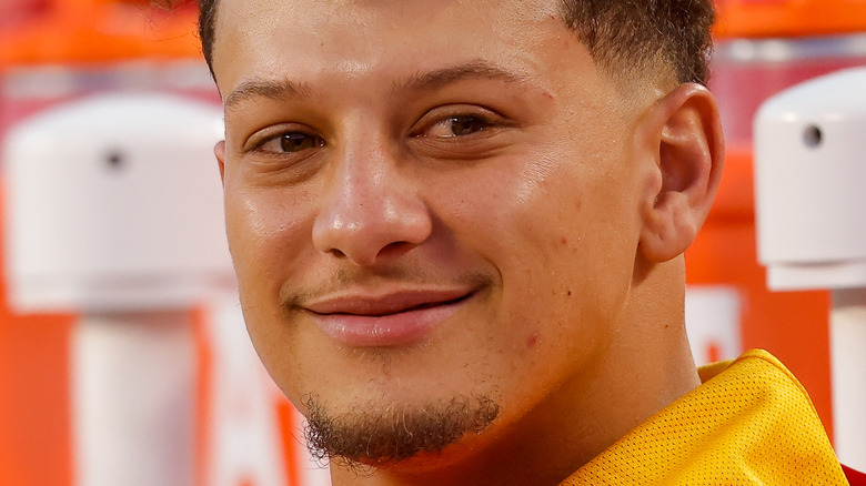 Patrick Mahomes smirking