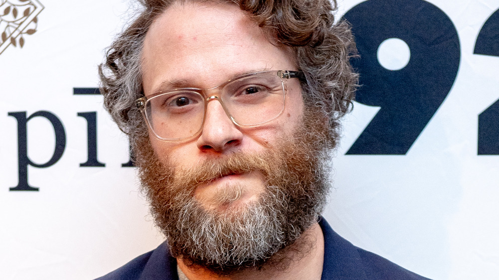 Seth Rogen wearing glasses on the red carpet