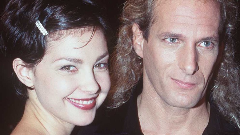 Ashley Judd and Michael Bolton posing