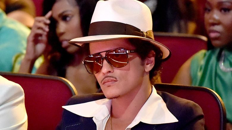 Bruno Mars wearing sunglasses