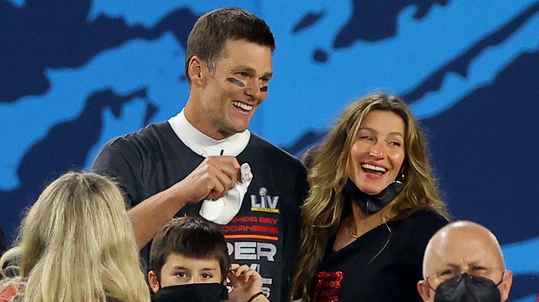 Tom Brady and Gisele Bündchen celebrate