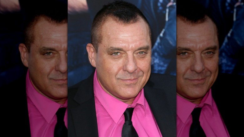 Tom Sizemore posing