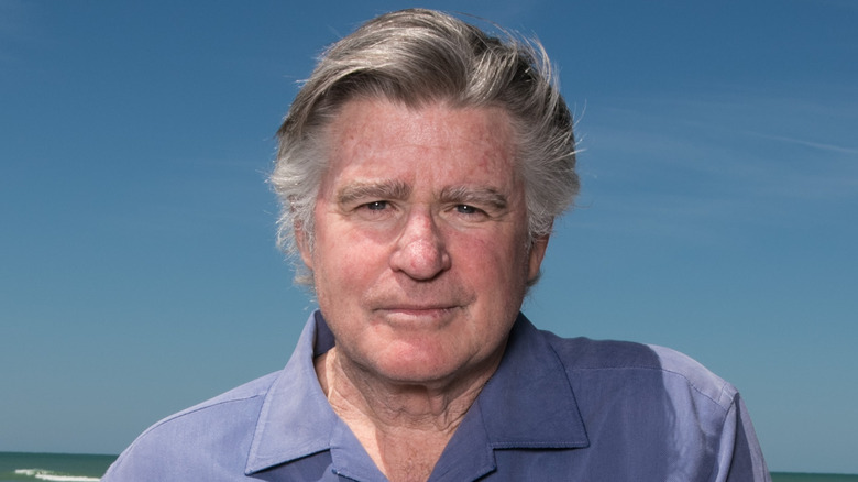 Treat Williams smiling sea