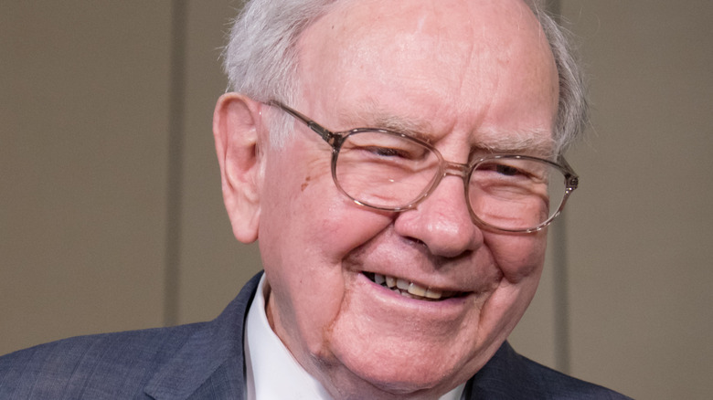 Warren Buffett face