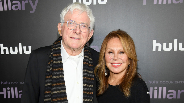 Phil Donahue and Marlo Thomas posing