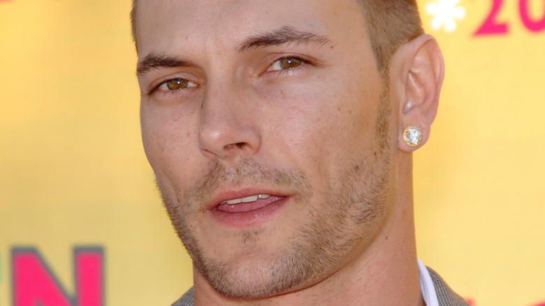 Kevin Federline on the red carpet