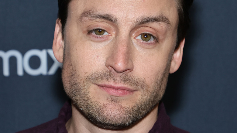 Kieran Culkin posing