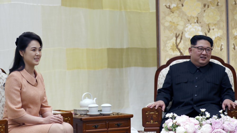 Ri Sol Ju and Kim Jong Un