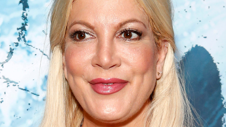 Tori Spelling smilling