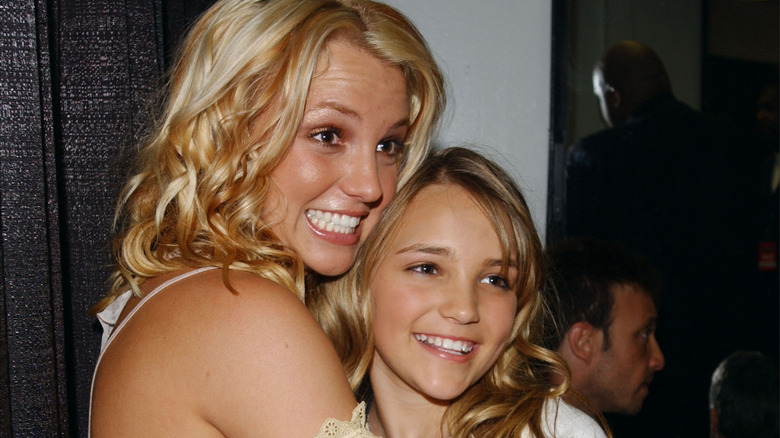 Britney and Jamie Lynn Spears on the red carpet
