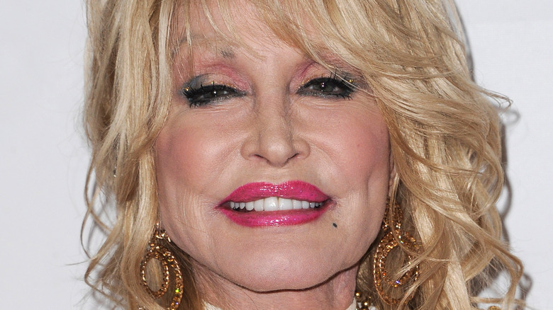 Dolly Parton smiling