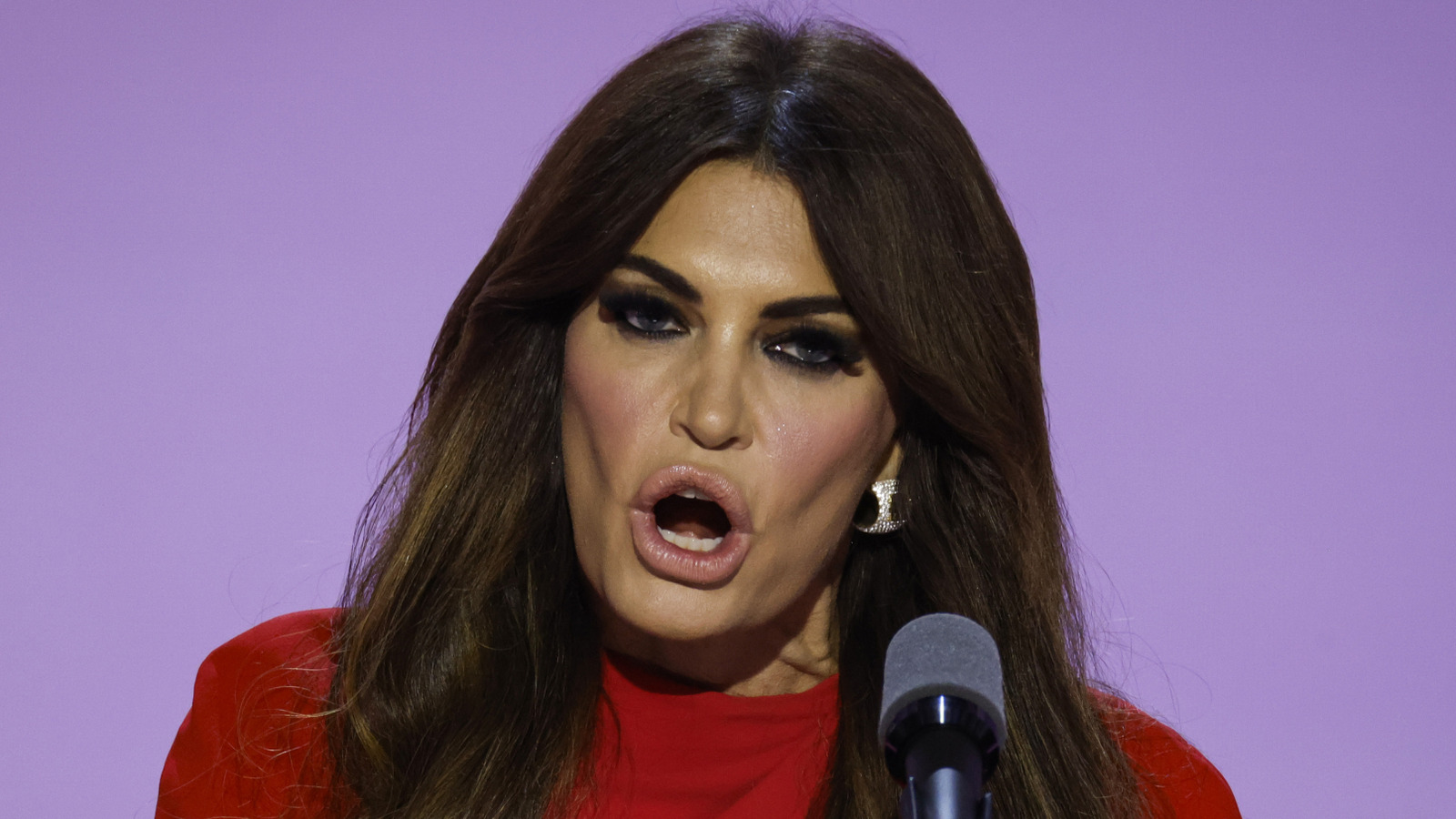 Jarring Pics Of Kimberly Guilfoyle Prove Her Makeup Should Never Be Captured Up Close
