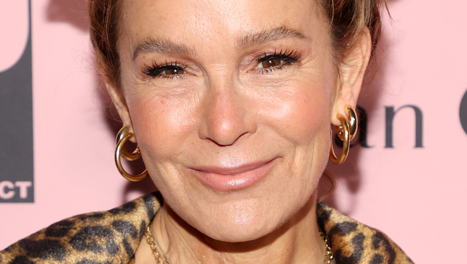 Jennifer Grey Opens Up About Her Hot And Heavy Relationship With Johnny Depp Jennifer Grey Opens Up About Her Hot And Heavy Relationship With Johnny Depp