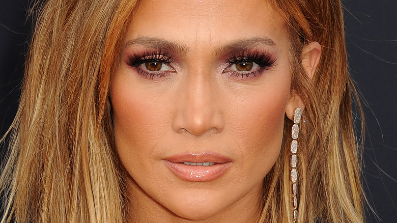 Jennifer lopez opened mouth long lashes