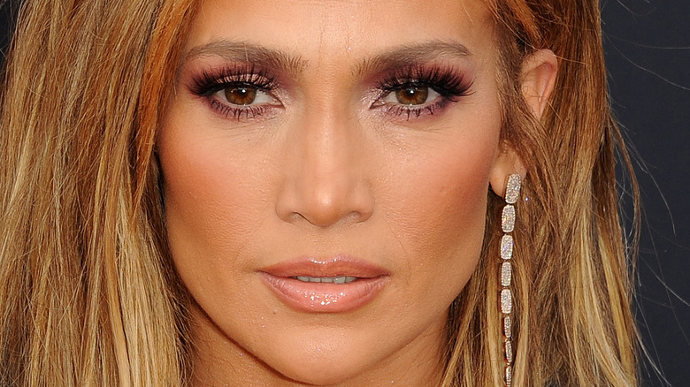 Jennifer Lopez serious 