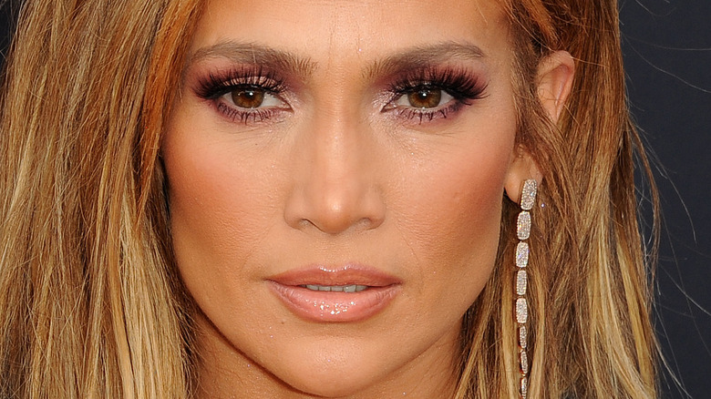 Jennifer Lopez serious 