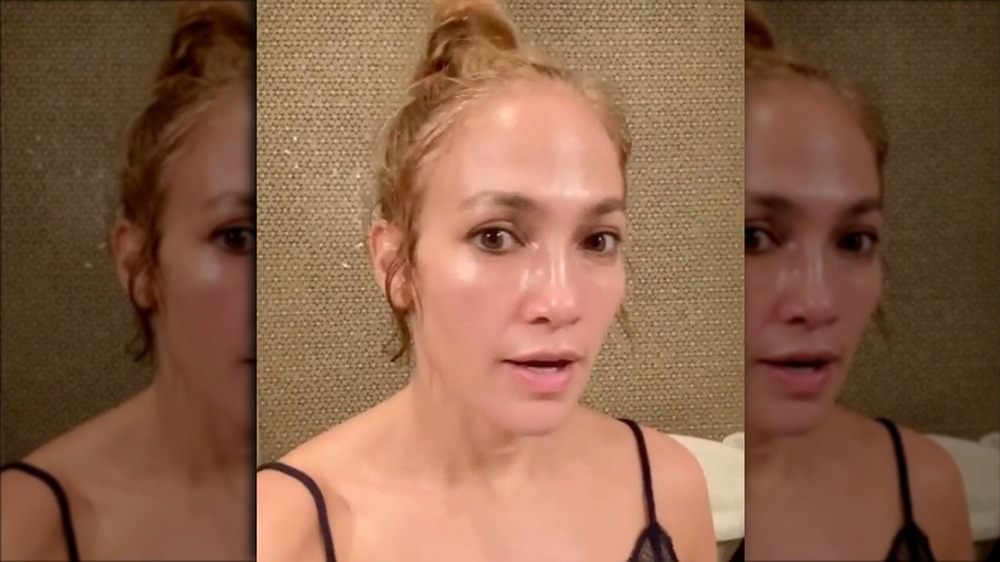 Jennifer Lopez taking a selfie video
