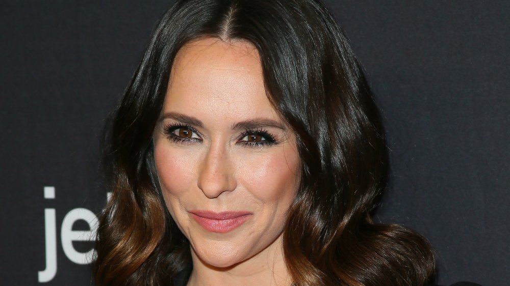  Jennifer Love Hewitt attends the Paley Center For Media's 2019 PaleyFest LA