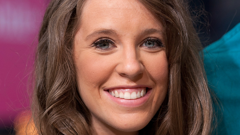 Jill Duggar Dillard, posing