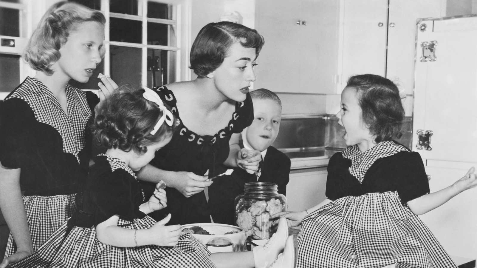 Joan Crawford's Kids Didn't Inherit Millions: What Happened To All Her Money?