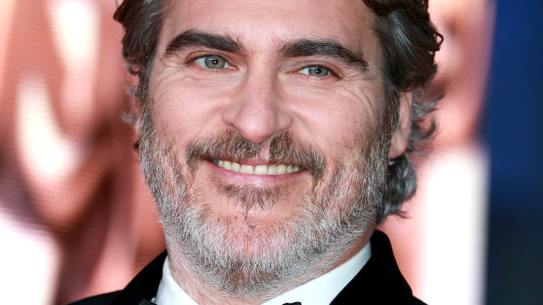 Joaquin Phoenix Red Carpet 