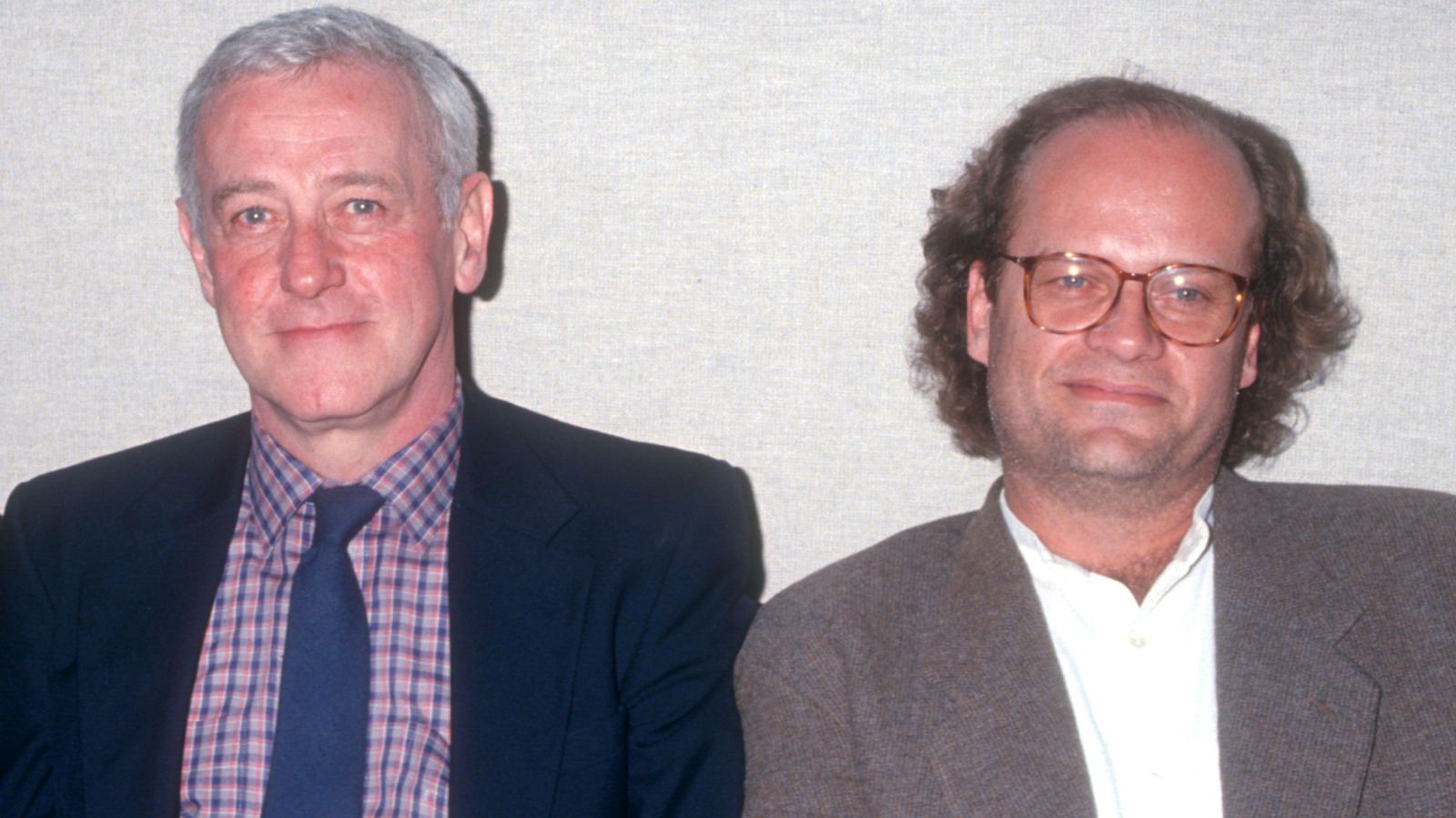 John Mahoney & Kelsey Grammer's Age Gap On Frasier Might Throw You Off