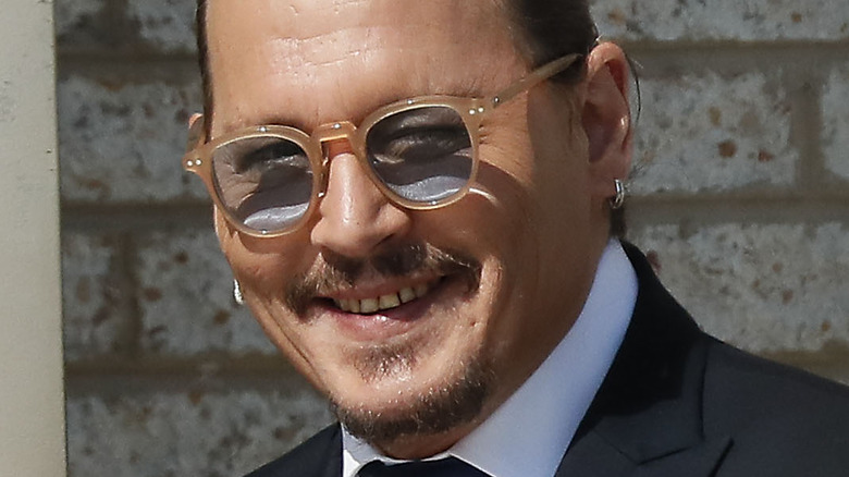 Johnny Depp leaving court in Virginia trial