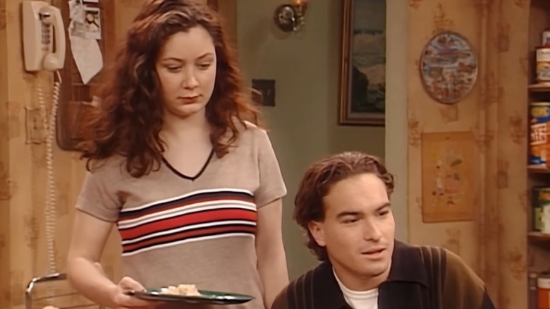 Johnny Galecki and Sara Gilbert on "Roseanne"