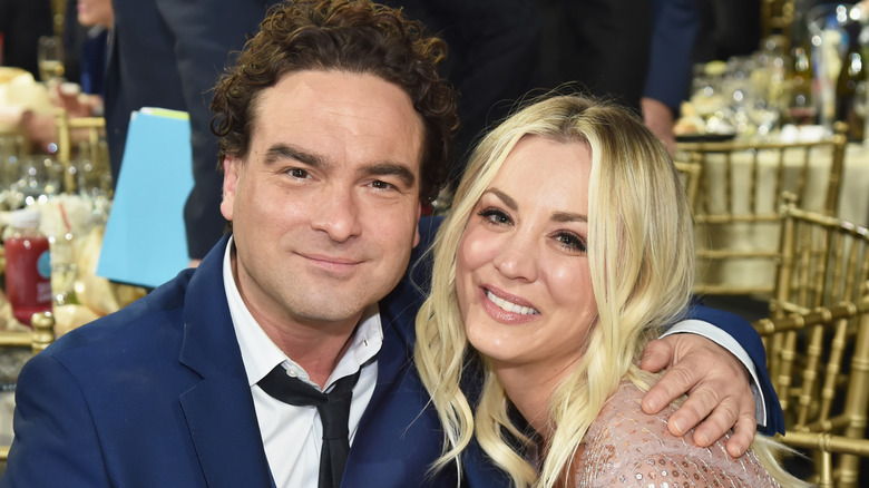 Johnny Galecki and Kaley Cuoco smiling at awards show