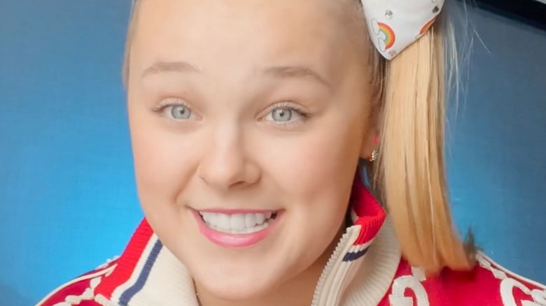 JoJo Siwa smiling  