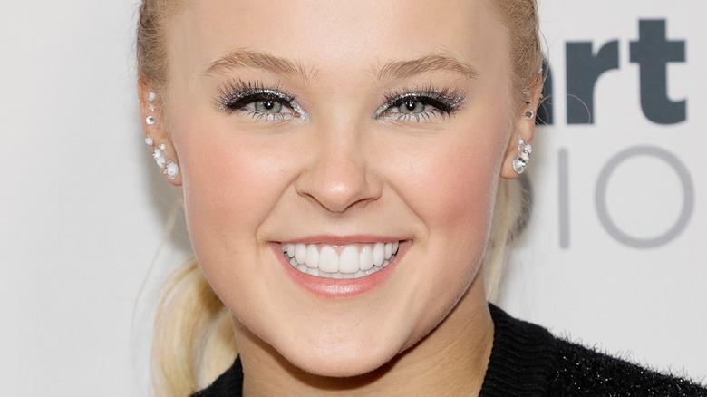 JoJo Siwa wears glitter eyeshadow