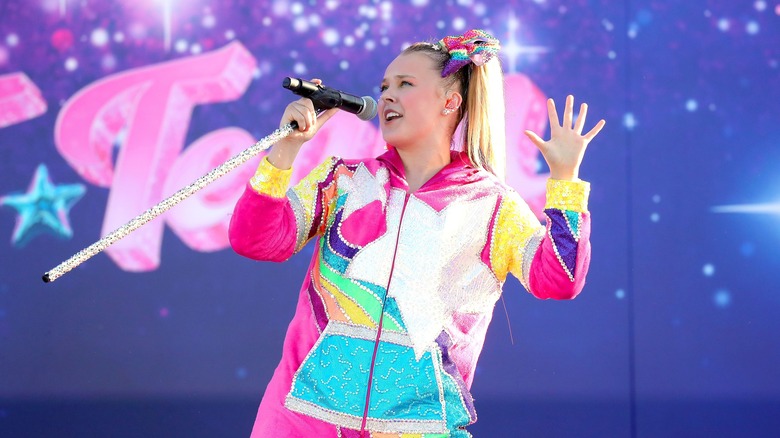 JoJo Siwa performing, September 2021