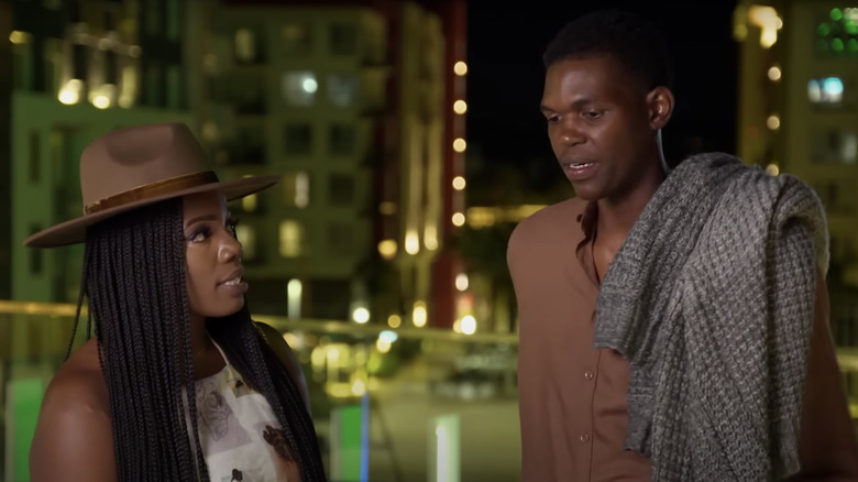 Alexis Williams and Justin Hall talking on Married at First Sight