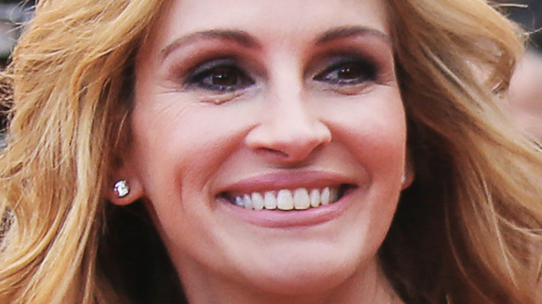 Julia Roberts smile 