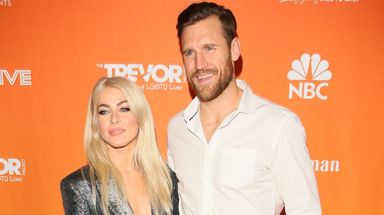 Julianne Hough and Brooks Laich red carpet 
