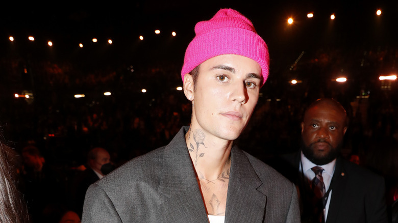 Justin Bieber poses 