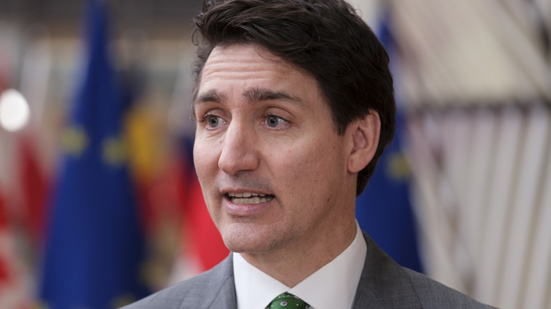 Justin Trudeau talking to media in the Europa Building