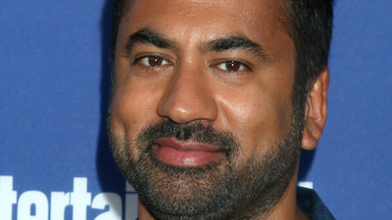 Kal Penn smiling beard