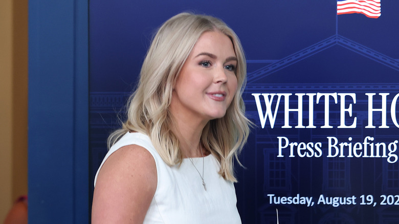 Karoline Leavitt walking to the White House press podium
