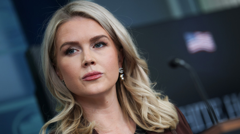 Karoline Leavitt pouting at a press briefing.