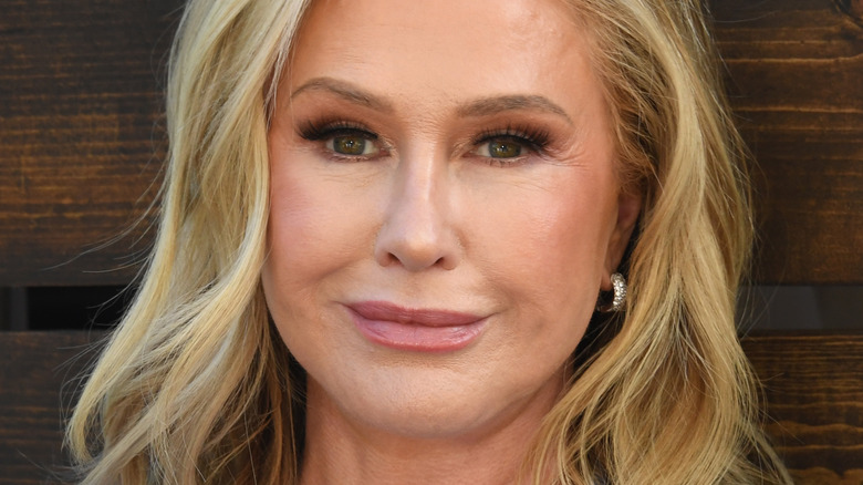 Kathy Hilton smirking