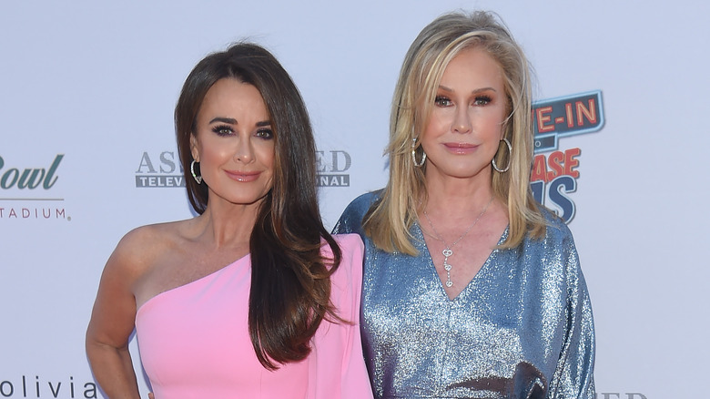 Kyle Richards and Kathy Hilton posing together