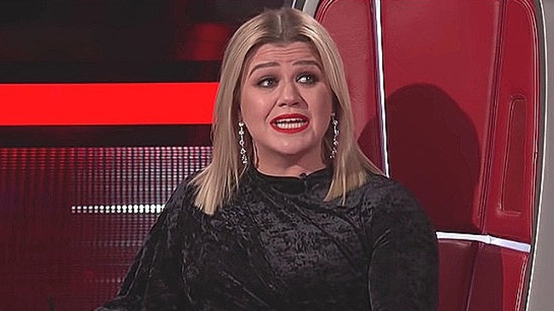 Kelly Clarkson looking confused on The Voice