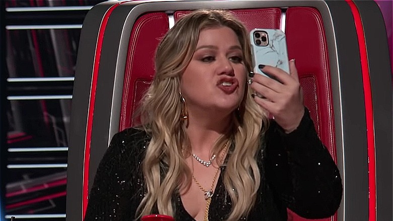 Kelly Clarkson on a video call