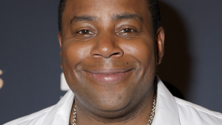 Kenan Thompson smiling