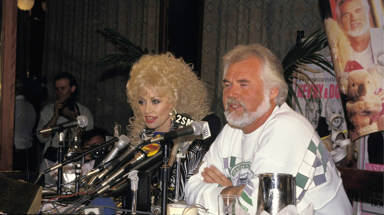 Dolly Parton and Kenny Rogers at 1987 press conference