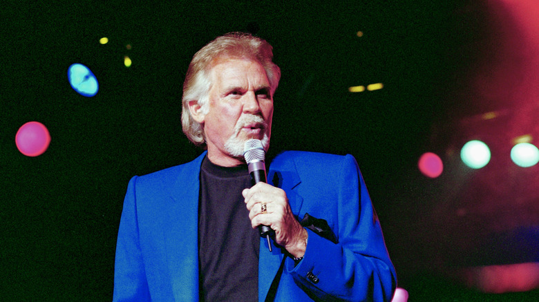 Kenny Rogers in Bournemouth, England in 1999
