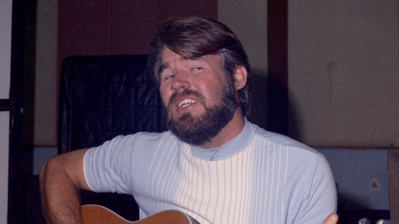 Kenny Rogers in Los Angeles studio in 1968