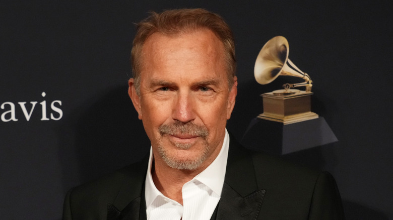 Kevin Costner posing
